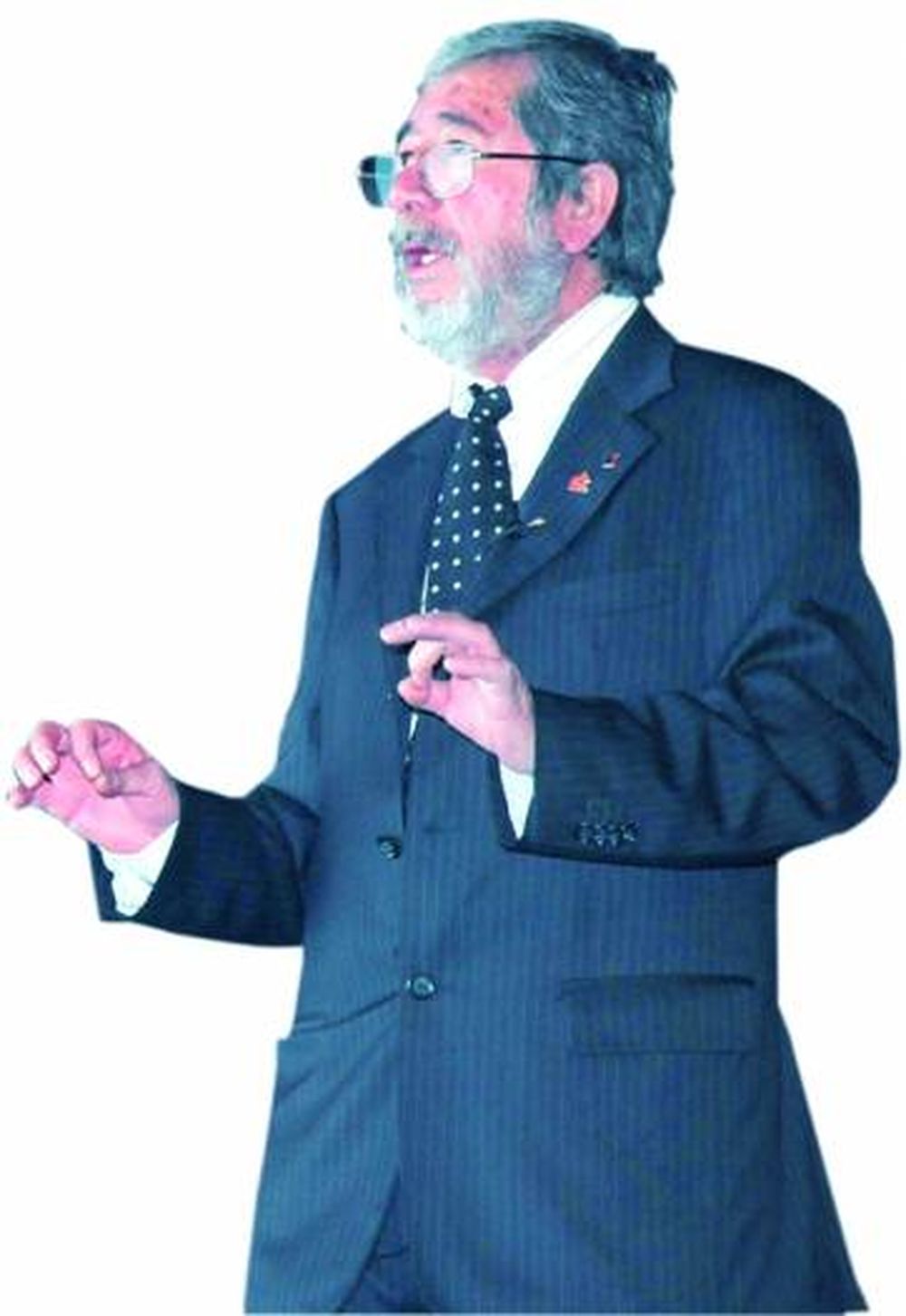 “Para tener ingresos debemos poner plata de nuestro bolsillo”