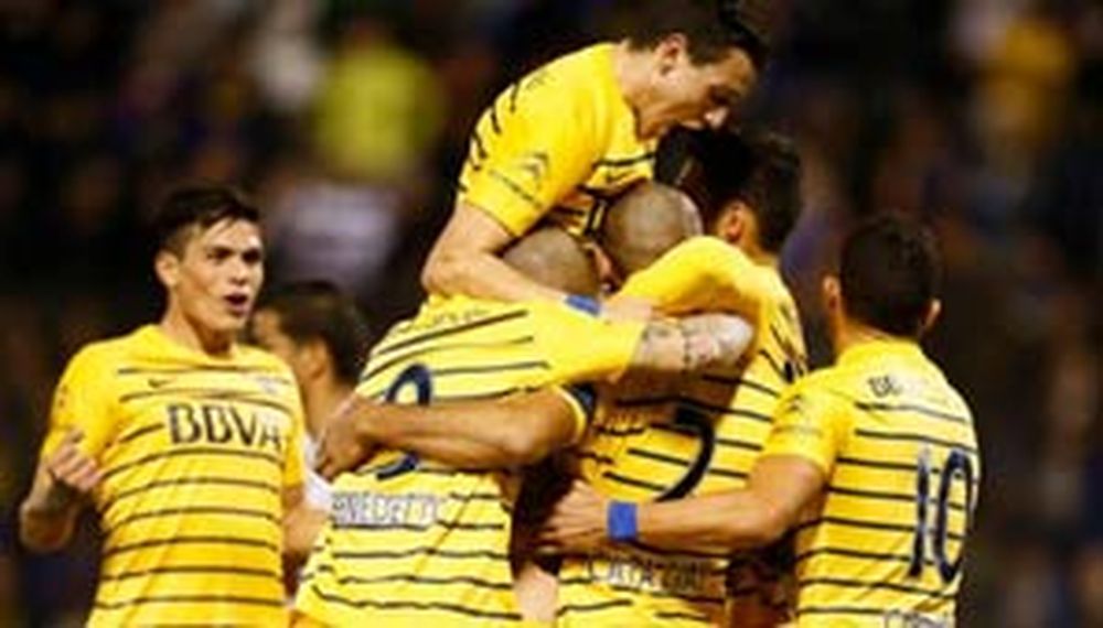 Boca estrenó sus refuerzos con un triunfo frente a Olimpia