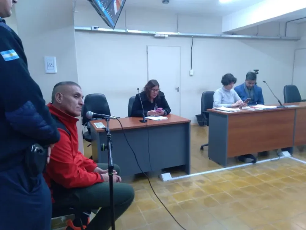 José Vicente Delgado (izquierda) reconoció que hurtó herramientas y máquinas en cuatro propiedades y fue condenado.