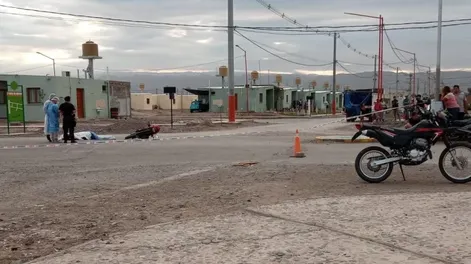 Chocó contra un colectivo de la Red Tulum y terminó en el hospital