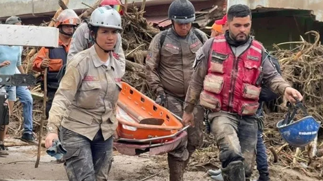 Tragedia: un deslave dejó al menos 25 muertos y 52 desaparecidos