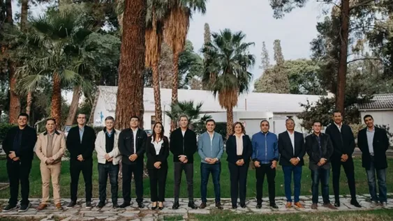 Tras un encuentro por la campaña, Uñac respaldó la liga de intendentes