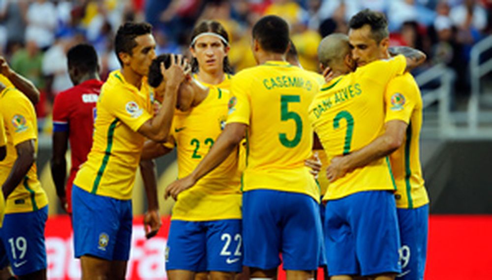 Tremenda goleada de Brasil con un gol histórico para Haití
