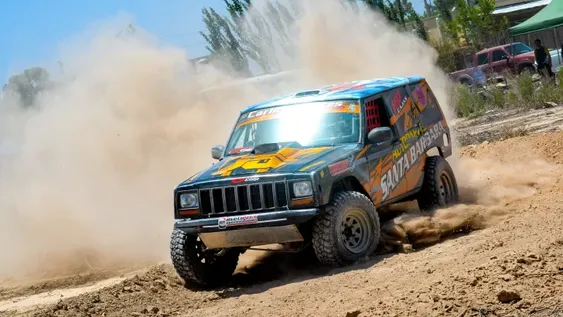 El Travesía estilo rally coronó a los mejores de la temporada