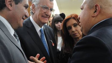Gioja y Chávez estuvieron juntos en un homenaje a Kirchner
