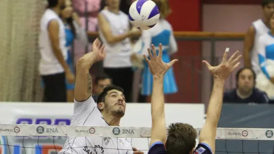 Triunfazo de Obras, que mete miedo