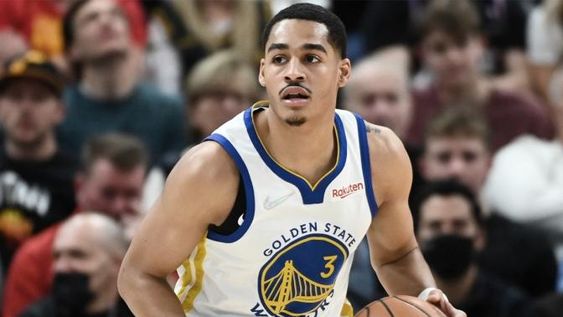 De otro planeta: el triple de mitad de cancha en la paliza de Golden State a Boston