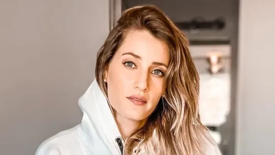 Mica Viciconte posó en ropa interior de seda: “Una diva soñada”