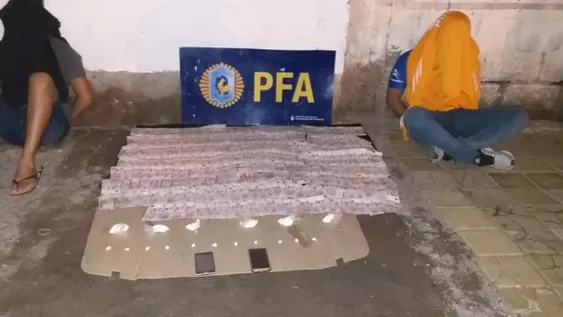 Rawson: detuvieron a dos sujetos con 500 dosis de cocaína