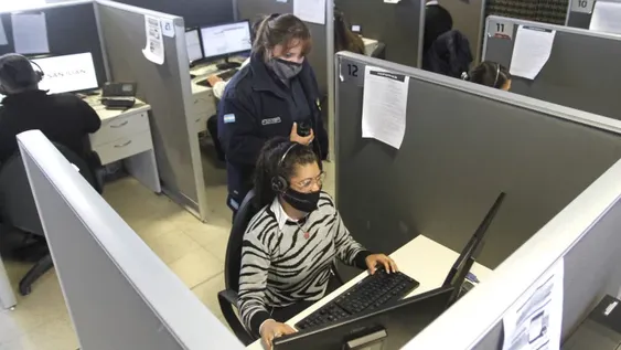 La gran cantidad de consultas de salud hace demorar el trabajo urgente en el 911