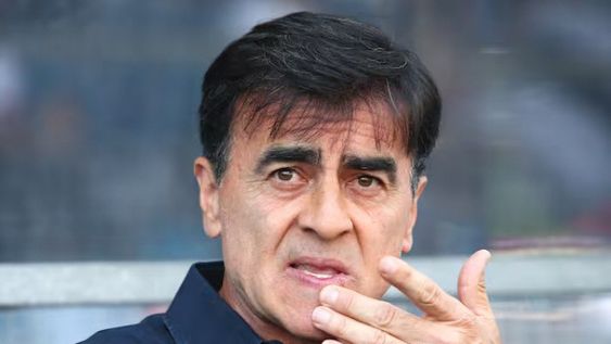 TÉCNICO. Quinteros ya arregló.