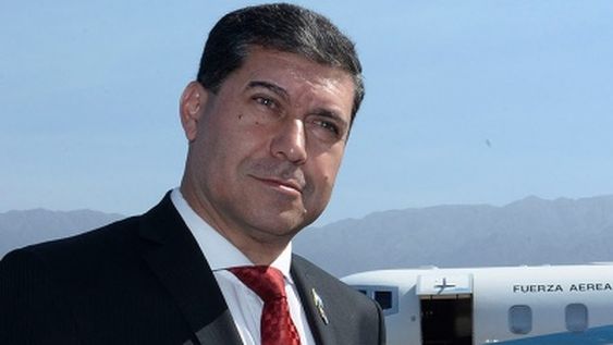Cambiemos quiere suspender la consulta popular en La Rioja por la re reelección de Casas