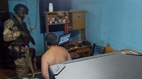 En medio de un operativo mundial, cayó un sanjuanino por tenencia y distribución de pronografía infantil