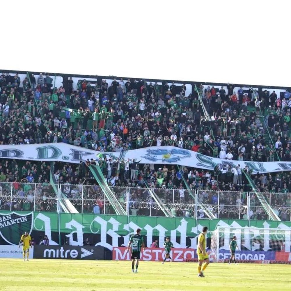 Por los recientes enfrentamientos entre facciones de la barra de San Martín, suspendieron la cena aniversario
