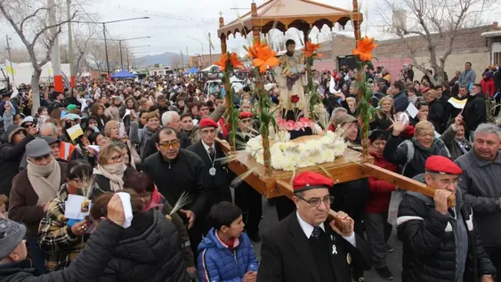Expectativas cumplidas: hubo más fieles en la procesión de San Cayetano