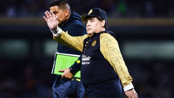 Maradona no continuará como DT de Dorados