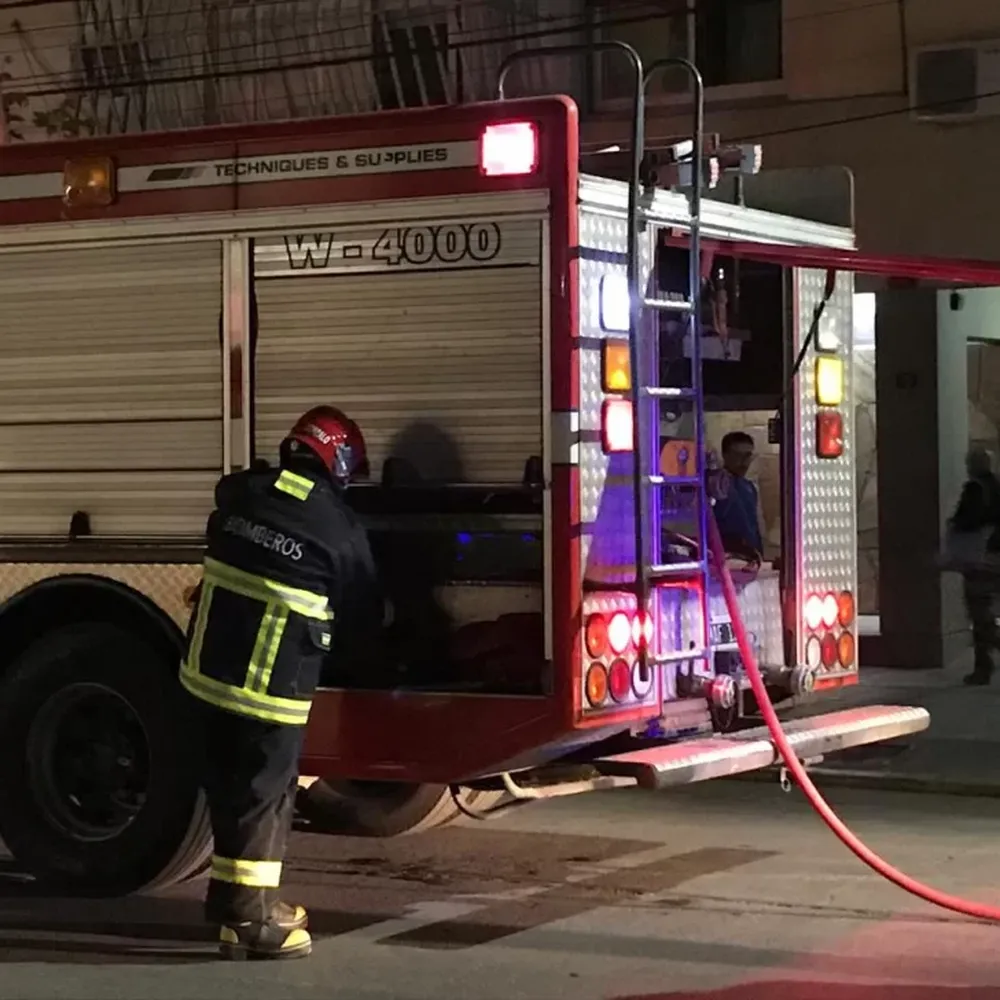 Discutió con una mujer y minutos después su casa estaba en llamas
