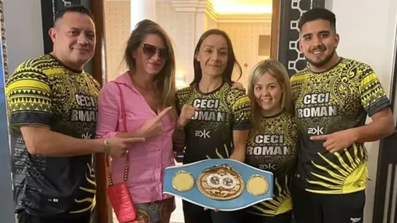 El agitado día de Cecilia Román