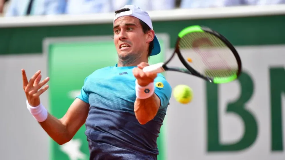 Pella sigue adelante y mañana va con Federer