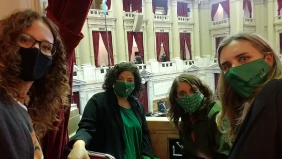 Los menores de 50 que aparecen en el listado de vacunados VIP