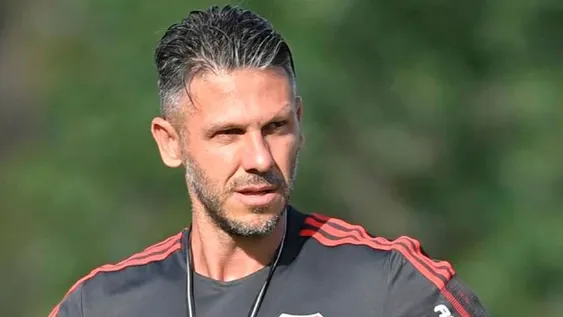 Demichelis recupera a los  seleccionados y se define