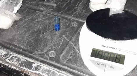 Cayeron cuatro personas con armas, drogas y dinero en Santa Lucía