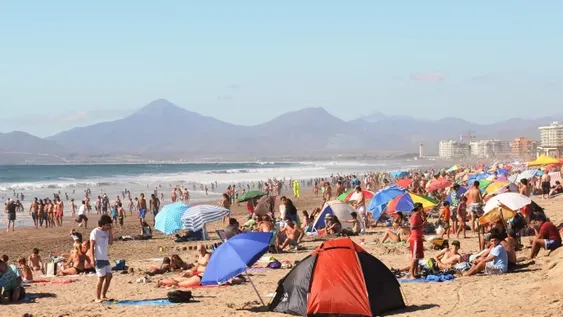 Casi un tercio del crecimiento de turistas que tuvo Chile fue por la ida masiva de argentinos