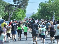 De fiesta. La Escuela Ciudad del Sol propone la Maratón por la Inclusión este sábado en Rivadavia. De fiesta. La Escuela Ciudad del Sol propone la Maratón por la Inclusión este sábado en Rivadavia.