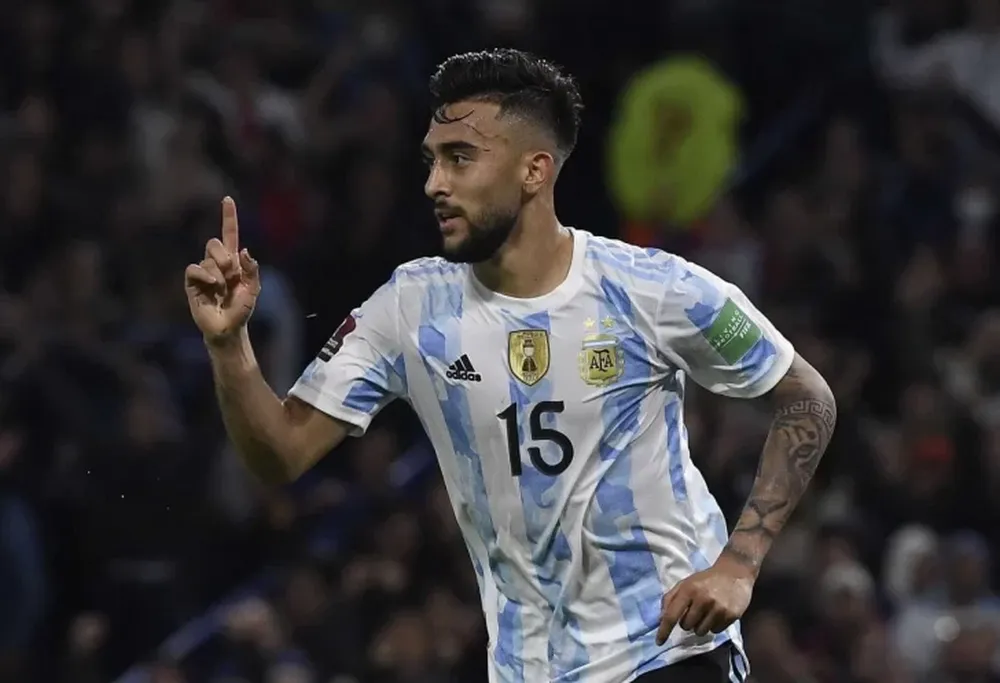 Qué le pasó a Nicolás González y por qué Ángel Correa lo reemplazará