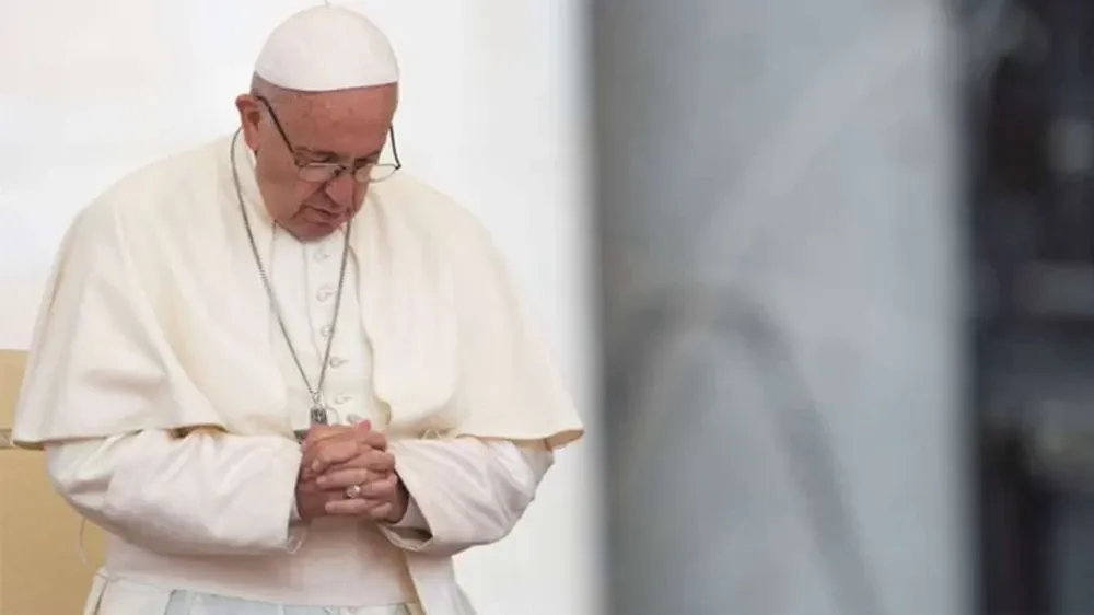 Francisco aprobó una nueva versión del Misal Romano con modificaciones al Padre Nuestro