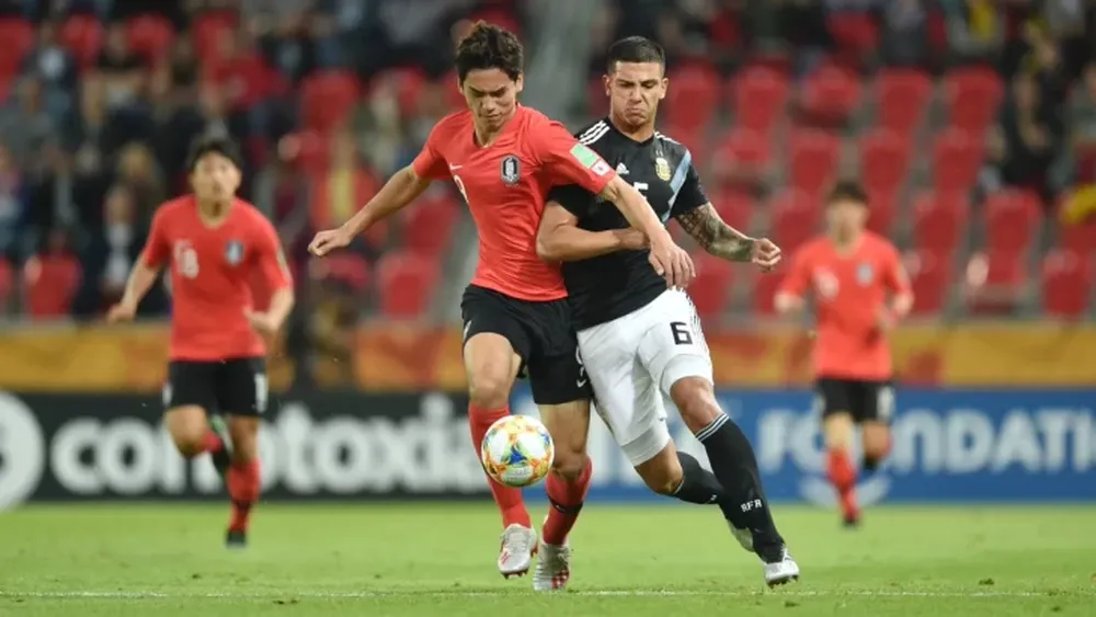 Argentina fue sorprendida por Corea del Sur y perdió en el cierre de la fase de grupos