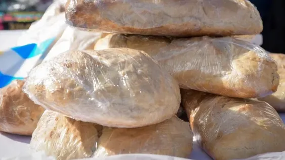 Una chance para dar una mano al lado del patrono del trabajo