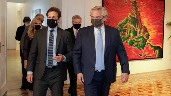 Uruguay tensa más la relación con la Argentina: anunció que negociará con otros países después del acuerdo comercial con China