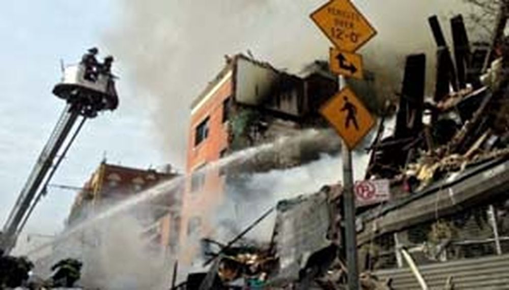 Nueva York: al menos dos muertos por explosión en edificios