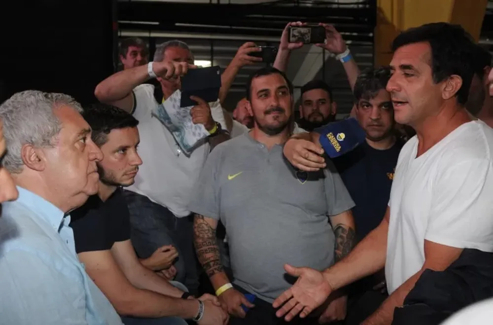 Video: tenso cruce entre Ameal y Gribaudo en pleno recuento de votos