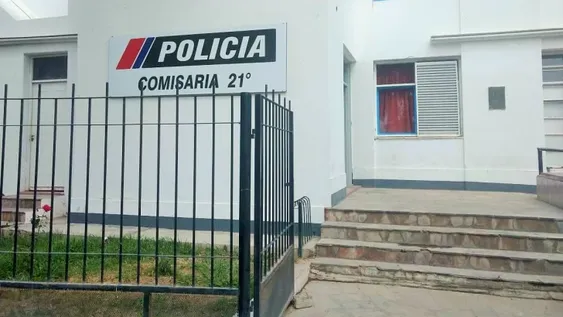 Jáchal: un vehículo volcó tras sufrir una falla mecánica