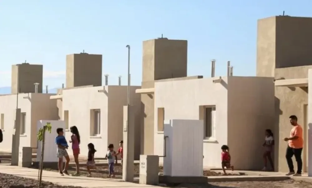 Anunciaron las nuevas fechas del sorteo de casas del IPV