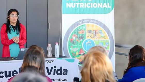 Taller sanitario para adultos mayores