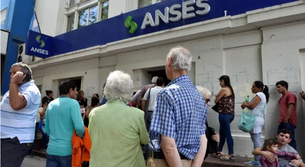 Anses anunció el primer aumento del año para jubilados docentes y docentes universitarios