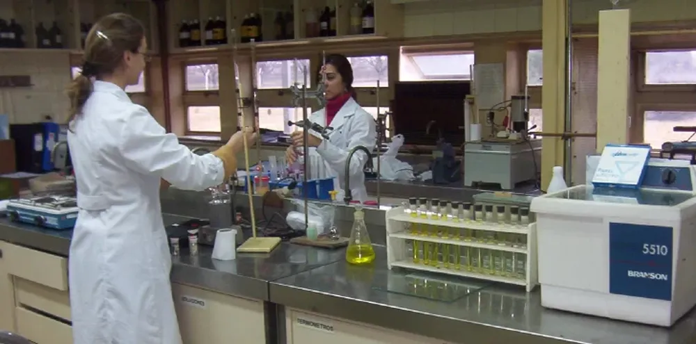 ESTE RECONOCIMIENTO respalda al INTI en la realización de análisis fisicoquímicos de calidad para aceite de oliva y fortalece el rol del instituto como referente en este tipo de análisis.