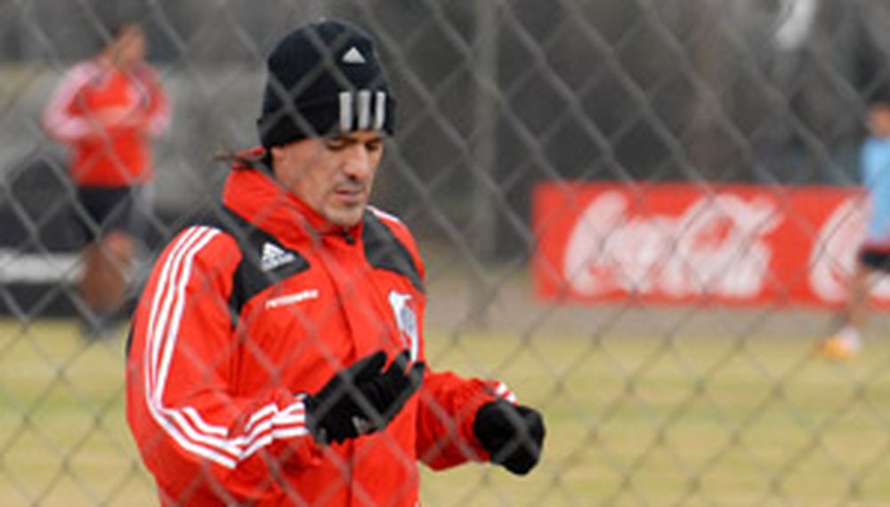 Con Ortega confirmado, River espera el debut contra Lanús