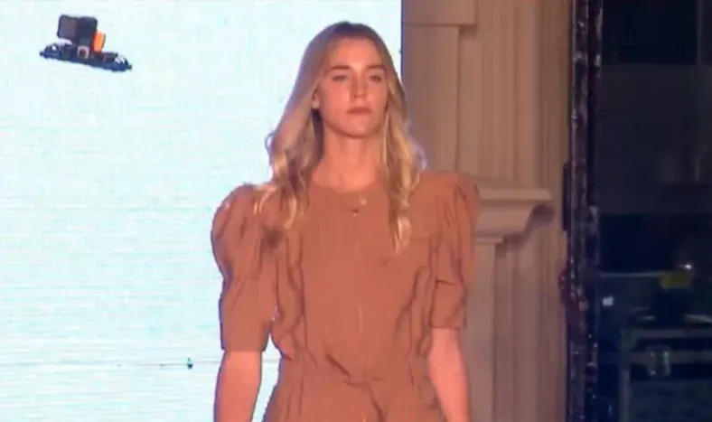 Modelo demandó a fabricante de muñecas sexuales porque uno de sus productos es similar a ella