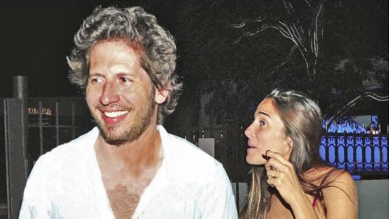 Conmovida, Juana Viale se quebró al aire tras la muerte de Goldie