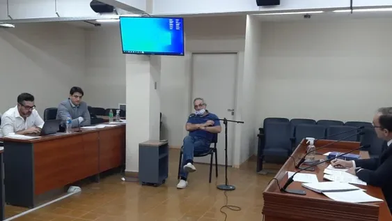 El oftalmólogo Oscar Kerman va a juicio y Fiscalía busca 5 años de cárcel