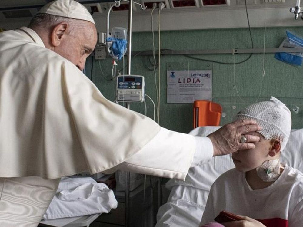 Francisco rechaza la “guerra vergonzosa” mientras espera las condiciones para ir a Kiev