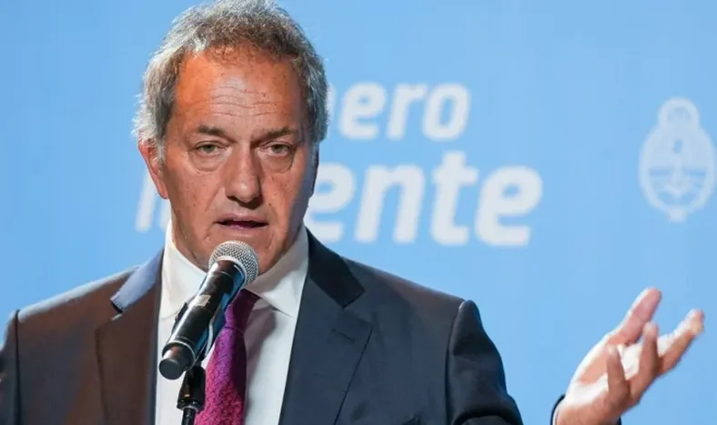 Scioli le respondió a Máximo Kirchner: “Yo no soy títere ni candidato de nadie”