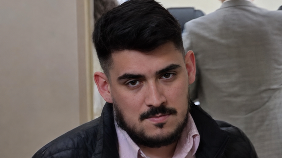 El comerciante Balmaceda Rufino llegó tarde a la audiencia. Las víctimas estuvieron a horario.&nbsp;