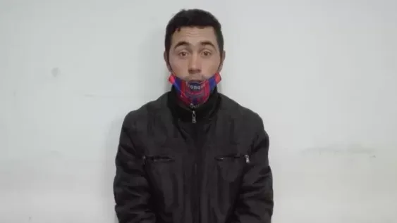 Violó una perimetral y le propinó una golpiza a la madre de sus tres hijos