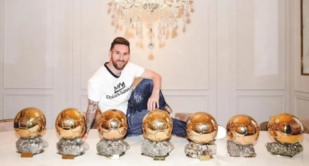 Cuántos millones tiene Lionel Messi en los 7 Balones de Oro que ganó