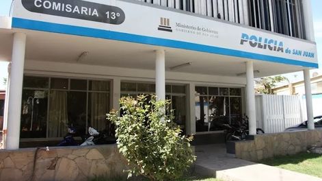 Condenaron a 7 meses de prisión a una mujer que agredió y amenazó a una policía adentro de un calabozo